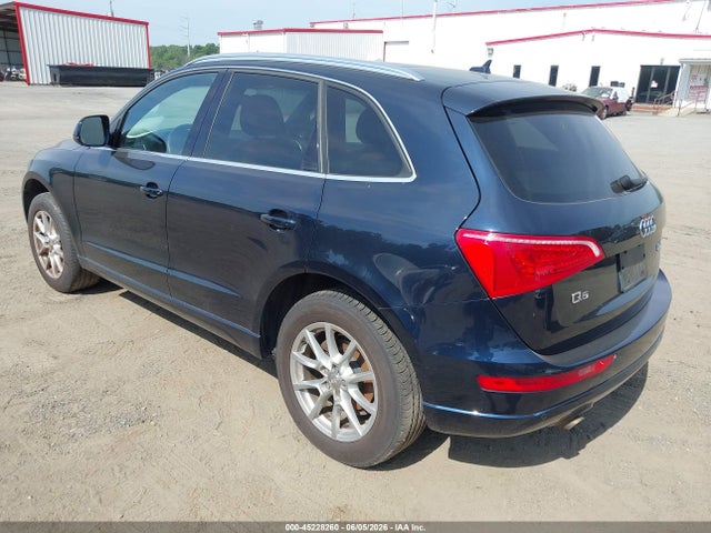 45228260 :رقم المزاد ، WA1LFAFP4BA028297 vin ، 2011 Audi Q5 2.0t Premium مزاد بيع