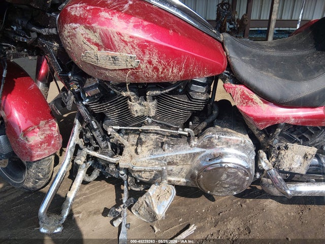 Harley-Davidson FLHX 2025 1HD1KB718SB645350 Image 9
