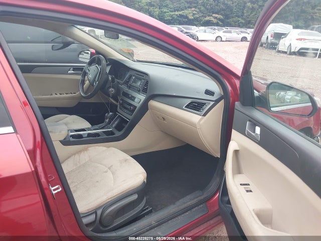 45228275 :رقم المزاد ، 5NPE24AF2FH176537 vin ، 2015 Hyundai Sonata Se مزاد بيع