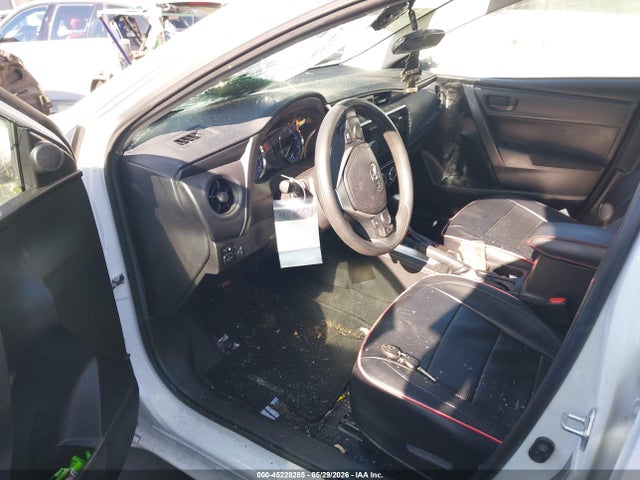 Toyota COROLLA L 2017 5YFBURHE5HP697801 Image 18