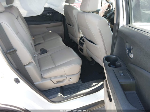 Продаж на аукціоні авто 2019 Honda Pilot Touring, vin: 5FNYF5H94KB020161, номер лоту: 45228291