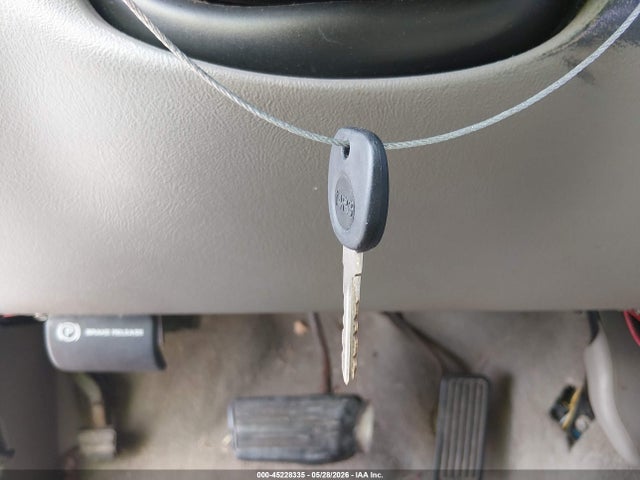 2000 Chevrolet Silverado 1500 Lt მანქანა იყიდება აუქციონზე, vin: 2GCEK19T5Y1399328, აუქციონის ნომერი: 45228335