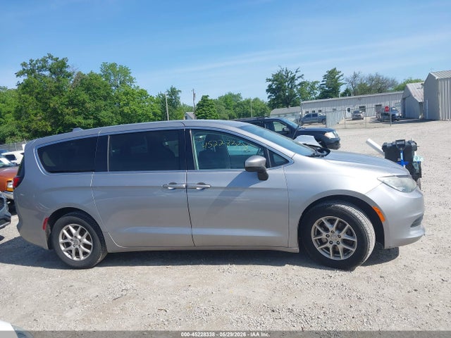 2018 Chrysler Pacifica Lx მანქანა იყიდება აუქციონზე, vin: 2C4RC1CG3JR130097, აუქციონის ნომერი: 45228338