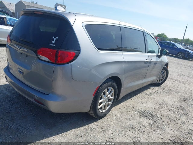 2018 Chrysler Pacifica Lx მანქანა იყიდება აუქციონზე, vin: 2C4RC1CG3JR130097, აუქციონის ნომერი: 45228338