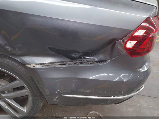 Aukcja sprzedaży 2017 Volkswagen Passat 1.8t R-line, vin: 1VWDT7A33HC042390, numer aukcji: 45228342