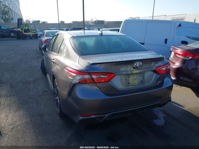 4T1B11HK9KU170818 Toyota CAMRY SE