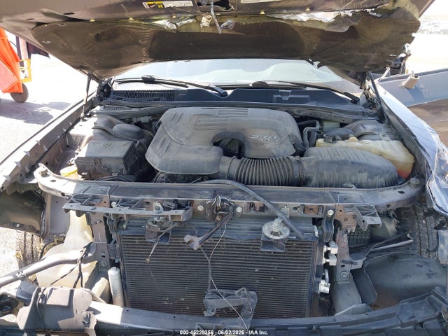 45228356 :رقم المزاد ، 2C3CDZBG8FH861550 vin ، 2015 Dodge Challenger Sxt Plus مزاد بيع