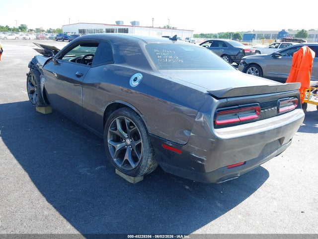 45228356 :رقم المزاد ، 2C3CDZBG8FH861550 vin ، 2015 Dodge Challenger Sxt Plus مزاد بيع