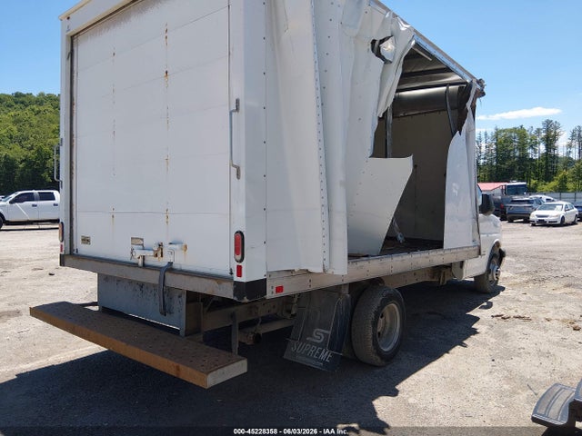 45228358 :رقم المزاد ، 7GZ67UCG9JN006246 vin ، 2018 Gmc Savana Cutaway 4500 Van مزاد بيع