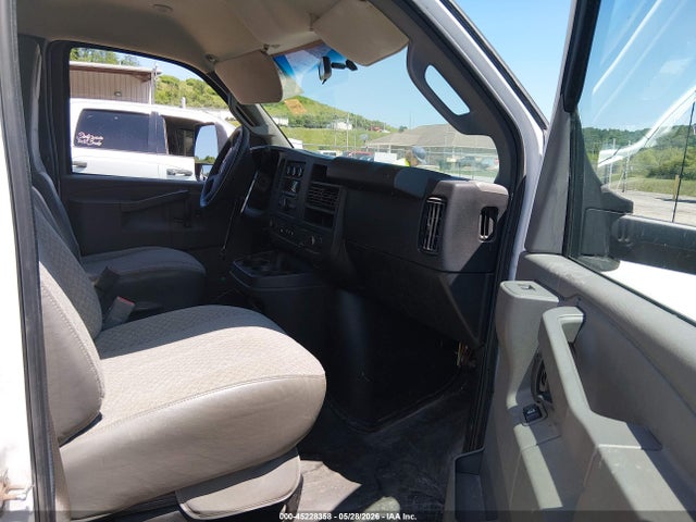 45228358 :رقم المزاد ، 7GZ67UCG9JN006246 vin ، 2018 Gmc Savana Cutaway 4500 Van مزاد بيع
