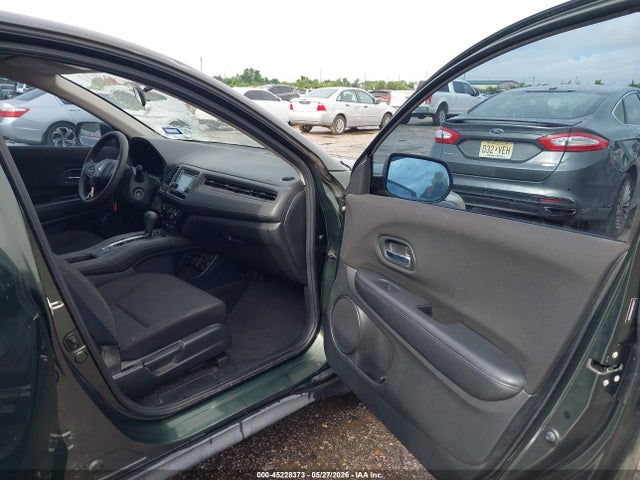 Auction sale of the 2016 Honda Hr-v Lx, vin: 3CZRU5H35GM742371, lot number: 45228373