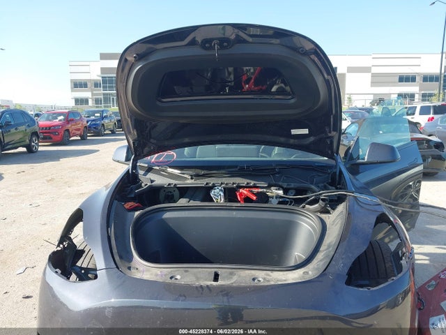Auction sale of the 2024 Tesla Model Y Long Range Dual Motor All-wheel Drive, vin: 7SAYGDEE3RA301127, lot number: 45228374