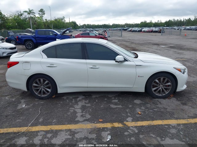 Продаж на аукціоні авто 2016 Infiniti Q50 3.0t Premium, vin: JN1EV7AP0GM304365, номер лоту: 45228394