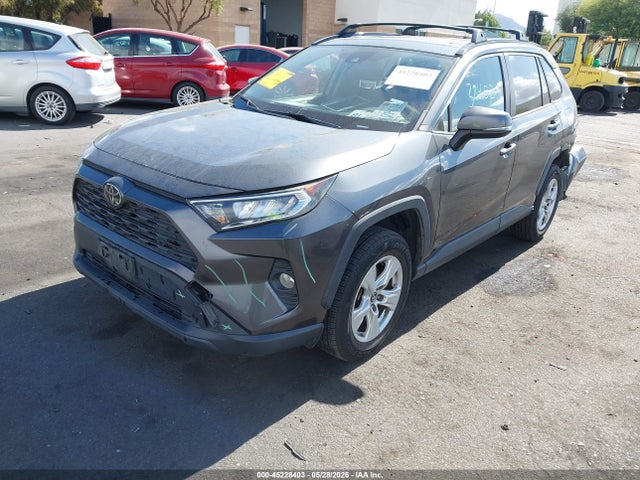 JTMW1RFV8KD028607 Toyota Rav4 Xle