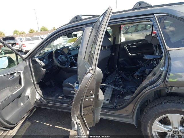 JTMW1RFV8KD028607 Toyota Rav4 Xle