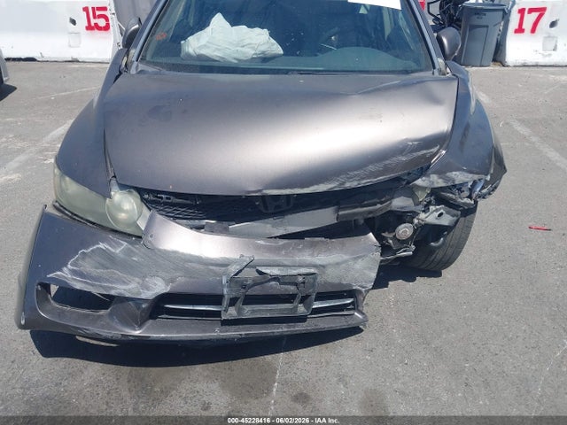 Продажа на аукционе авто 2010 Honda Civic Lx, vin: 19XFA1F51AE040323, номер лота: 45228416