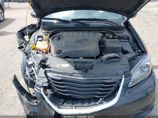 45228417 :رقم المزاد ، 1C3CCBBG1EN159540 vin ، 2014 Chrysler 200 Touring مزاد بيع