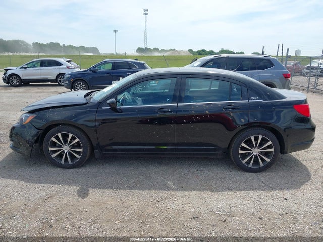 45228417 :رقم المزاد ، 1C3CCBBG1EN159540 vin ، 2014 Chrysler 200 Touring مزاد بيع