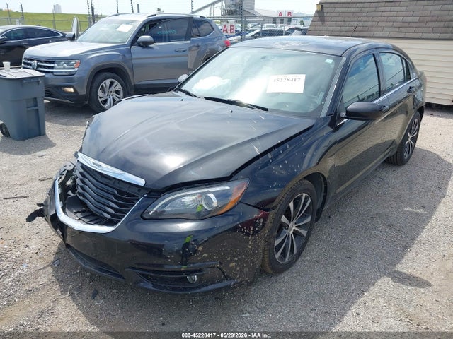 45228417 :رقم المزاد ، 1C3CCBBG1EN159540 vin ، 2014 Chrysler 200 Touring مزاد بيع