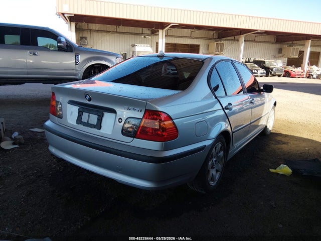 2004 Bmw 325i მანქანა იყიდება აუქციონზე, vin: WBAAZ33424KP89480, აუქციონის ნომერი: 45228444