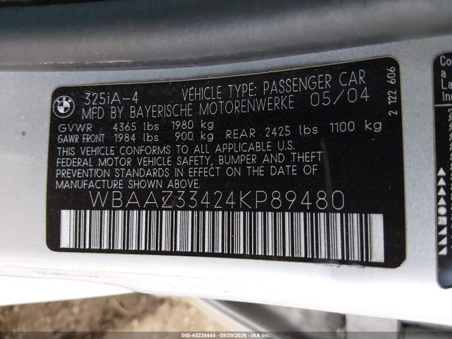 2004 Bmw 325i მანქანა იყიდება აუქციონზე, vin: WBAAZ33424KP89480, აუქციონის ნომერი: 45228444