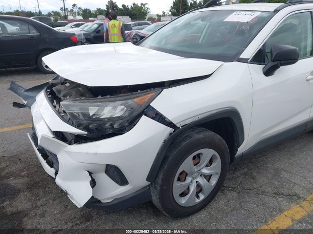 45228452 :رقم المزاد ، JTMH1RFV3LD053540 vin ، 2020 Toyota Rav4 Le مزاد بيع