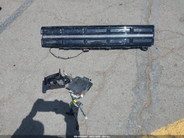 3GCPDBEK3PG288840 Chevrolet Silverado 1500 4wd Short Bed Custom