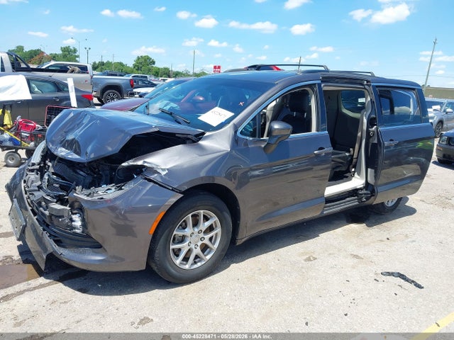 45228471 :رقم المزاد ، 2C4RC1DG5LR176161 vin ، 2020 Chrysler Voyager Lxi مزاد بيع
