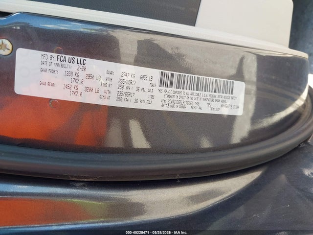 45228471 :رقم المزاد ، 2C4RC1DG5LR176161 vin ، 2020 Chrysler Voyager Lxi مزاد بيع