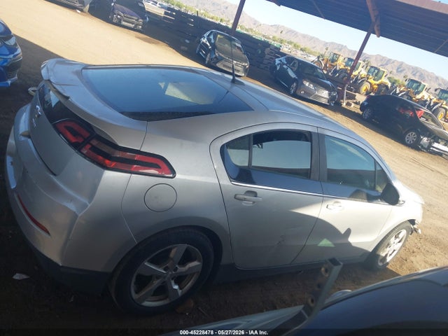 45228478 :رقم المزاد ، 1G1RA6E45DU121178 vin ، 2013 Chevrolet Volt مزاد بيع