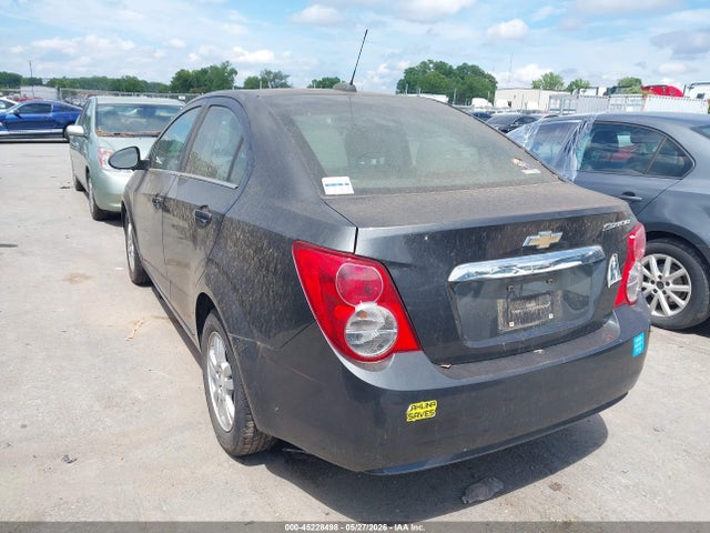 Продажа на аукционе авто 2016 Chevrolet Sonic Lt Auto, vin: 1G1JC5SH1G4138301, номер лота: 45228498