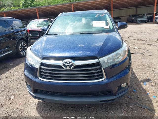 Продажа на аукционе авто 2016 Toyota Highlander Xle V6, vin: 5TDKKRFH4GS181874, номер лота: 45228503