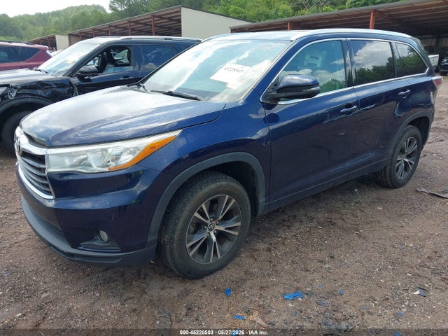 Продажа на аукционе авто 2016 Toyota Highlander Xle V6, vin: 5TDKKRFH4GS181874, номер лота: 45228503