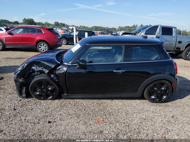 2023 Mini Hardtop Cooper S მანქანა იყიდება აუქციონზე, vin: WMW53DH09P2T56001, აუქციონის ნომერი: 45228518