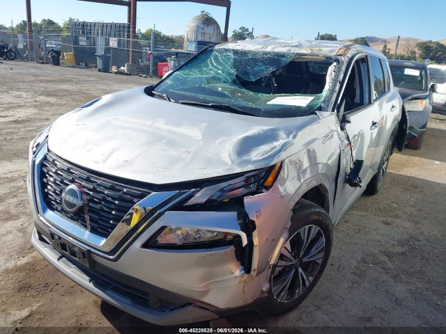 5N1BT3BA8PC852043 Nissan Rogue Sv Fwd