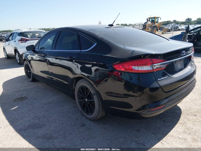 2017 Ford Fusion Hybrid Se მანქანა იყიდება აუქციონზე, vin: 3FA6P0LU2HR114118, აუქციონის ნომერი: 45228551