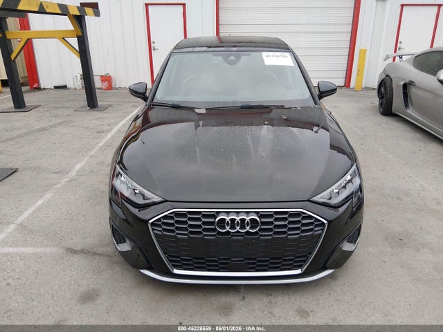 WAUAUDGY5NA096833 Audi A3 Premium 40 Tfsi Front-wheel Drive S Tronic