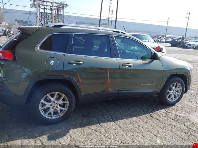 Jeep Cherokee Latitude 4x4 2018 1C4PJMCB0JD609700 Image 13