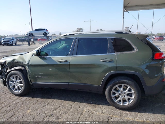 Jeep Cherokee Latitude 4x4 2018 1C4PJMCB0JD609700 Image 14