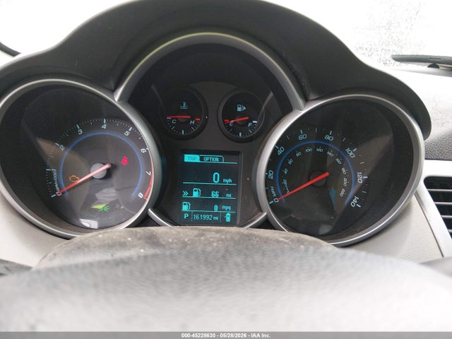 1G1PA5SH9E7167802 Chevrolet Cruze Ls Auto