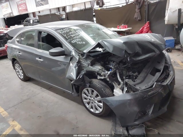 2018 3N1AB7APXJY232943 main image