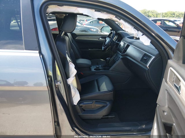 45228643 :رقم المزاد ، 1V26E2CA6LC210986 vin ، 2020 Volkswagen Atlas Cross Sport 3.6l V6 Se W/technology/3.6l V6 Se W/technology R-line مزاد بيع