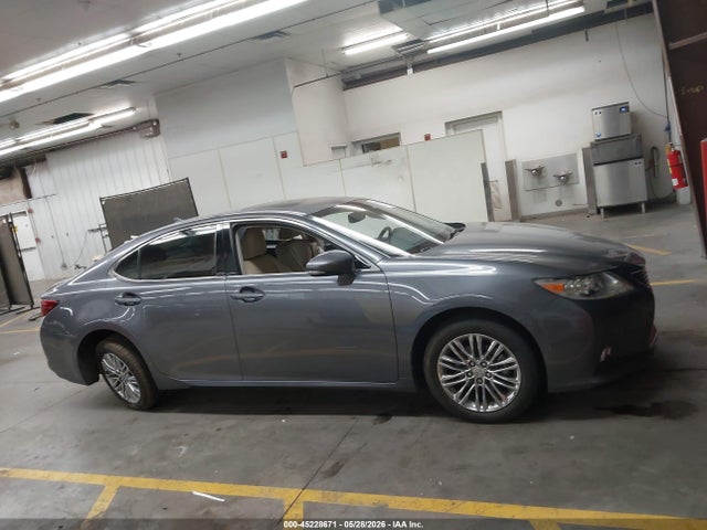 2013 Lexus Es 350 მანქანა იყიდება აუქციონზე, vin: JTHBK1GGXD2032216, აუქციონის ნომერი: 45228671
