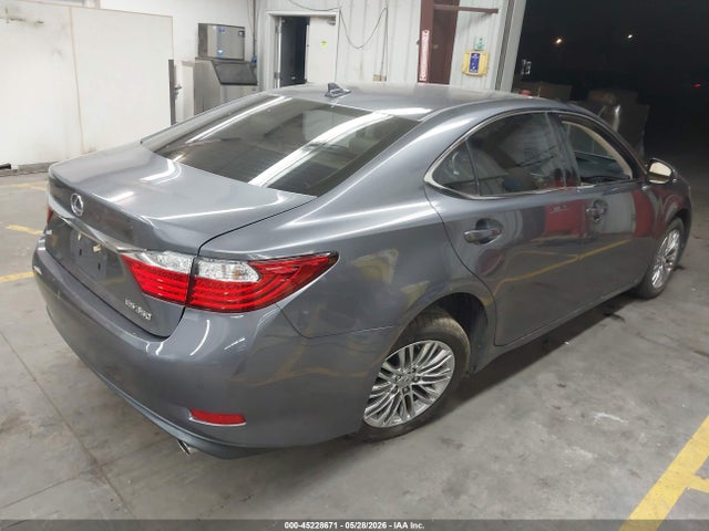 2013 Lexus Es 350 მანქანა იყიდება აუქციონზე, vin: JTHBK1GGXD2032216, აუქციონის ნომერი: 45228671