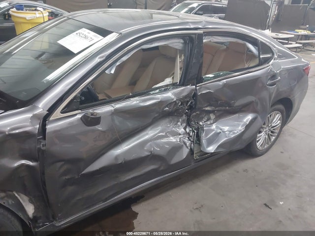 2013 Lexus Es 350 მანქანა იყიდება აუქციონზე, vin: JTHBK1GGXD2032216, აუქციონის ნომერი: 45228671