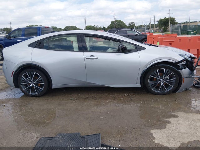 Toyota PRIUS XLE 2024 JTDACAAU6R3038492 Image 13