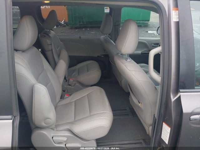 2016 Toyota Sienna Xle მანქანა იყიდება აუქციონზე, vin: 5TDYK3DC2GS695608, აუქციონის ნომერი: 45228679