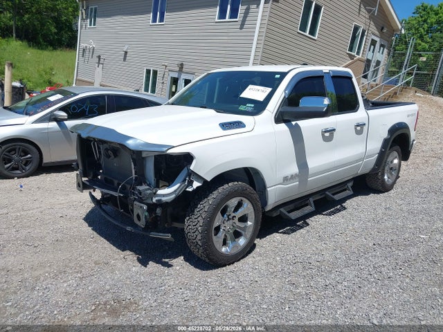 2021 Ram 1500 Big Horn  4x4 6'4 Box მანქანა იყიდება აუქციონზე, vin: 1C6SRFBT7MN697921, აუქციონის ნომერი: 45228702