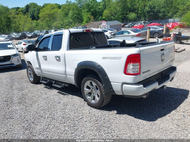 2021 Ram 1500 Big Horn  4x4 6'4 Box მანქანა იყიდება აუქციონზე, vin: 1C6SRFBT7MN697921, აუქციონის ნომერი: 45228702