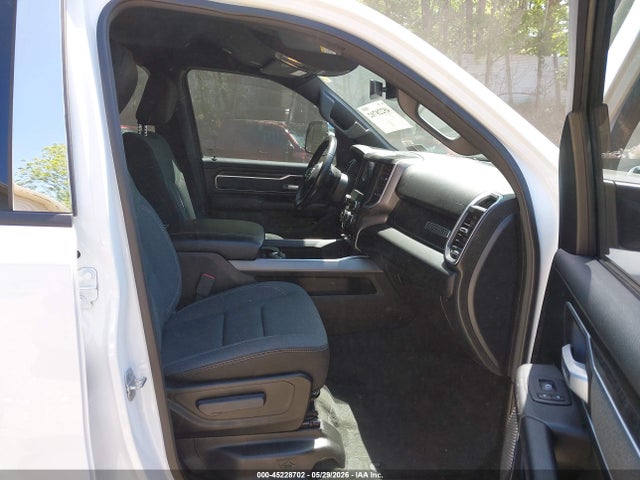 2021 Ram 1500 Big Horn  4x4 6'4 Box მანქანა იყიდება აუქციონზე, vin: 1C6SRFBT7MN697921, აუქციონის ნომერი: 45228702